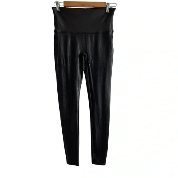 SPANXshape Faux Leather Leggings Black Stretch Shiny Size  Large - Picture 4 of 8